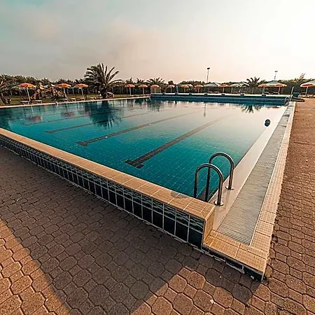 Nova Marina *