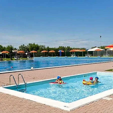 Szálloda Nova Marina *